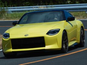 Nissan 400z