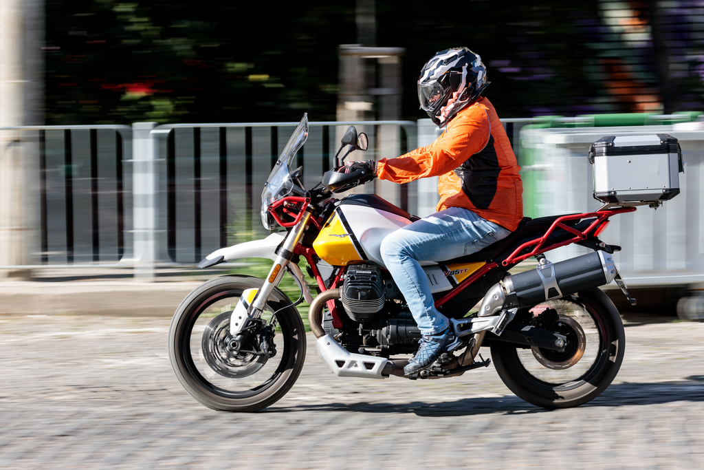 Moto Guzzi V85 TT