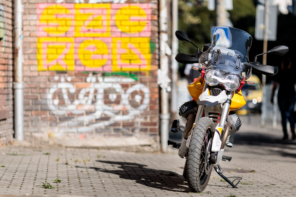 Moto Guzzi V85 TT