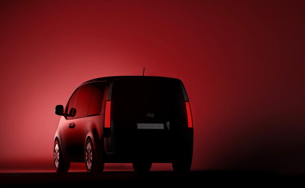 STARIA Premium