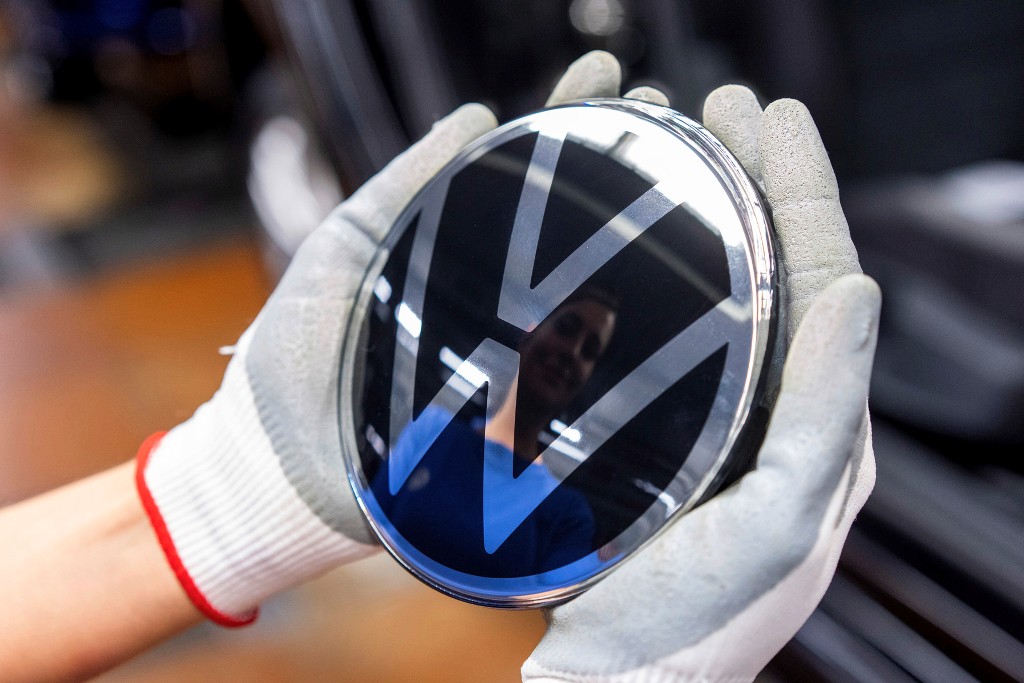 Volkswagen plant Wolfsburg, Golf 8 Production Фолксваген Груп