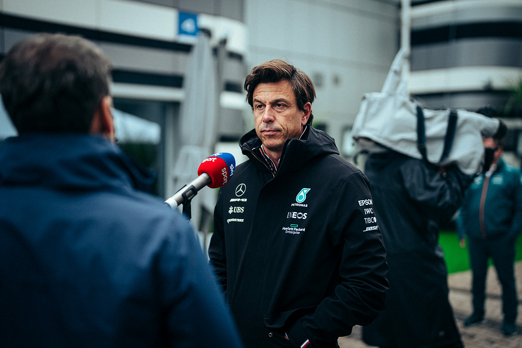 M282407 Formel 1 - Mercedes-AMG Petronas Motorsport, Großer Preis von Russland 2021. Toto Wolff Formula One - Mercedes-AMG Petronas Motorsport, Russian GP 2021. Toto Wolff