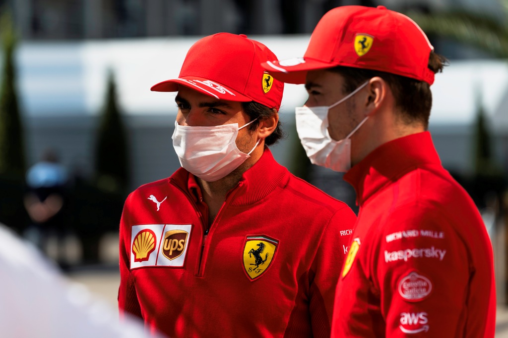 FERRARI F1 GP Карлос Сайнц, Шарл Льоклер