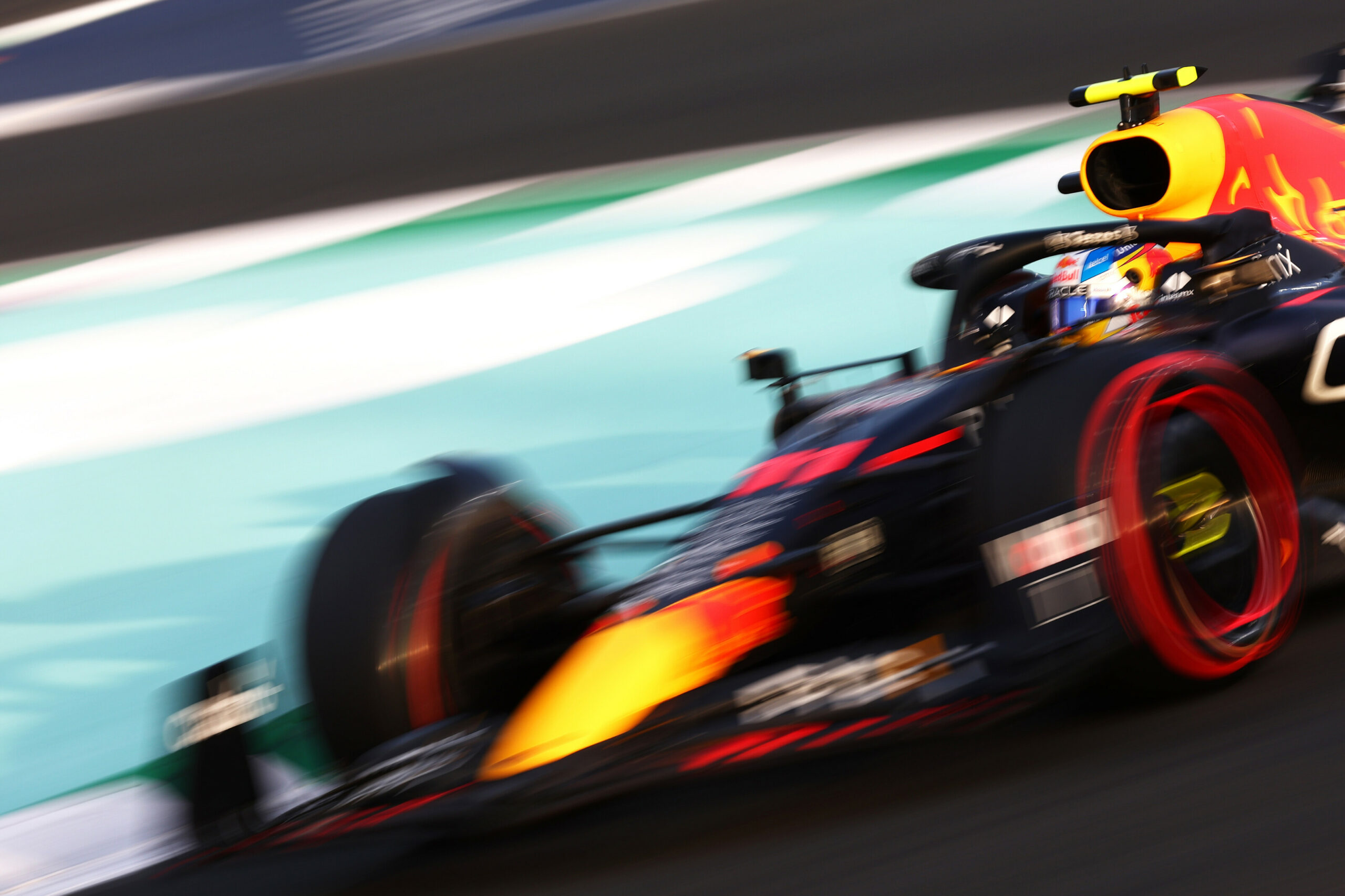 Ред Бул RB18 Ред Бул RB18