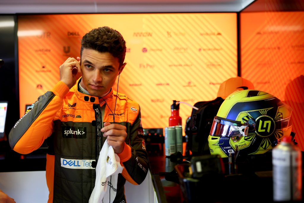2022AustralianGrandPrixFridayGP2203_115049177A4699 Ландо Норис