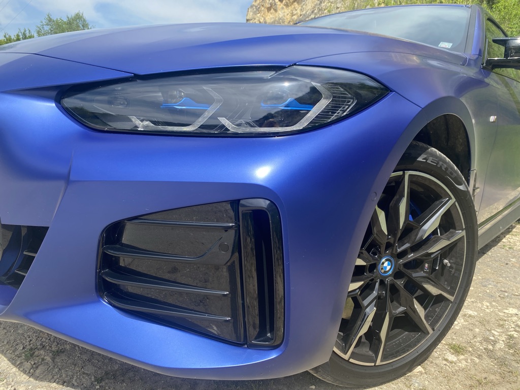 BMW i4 M50