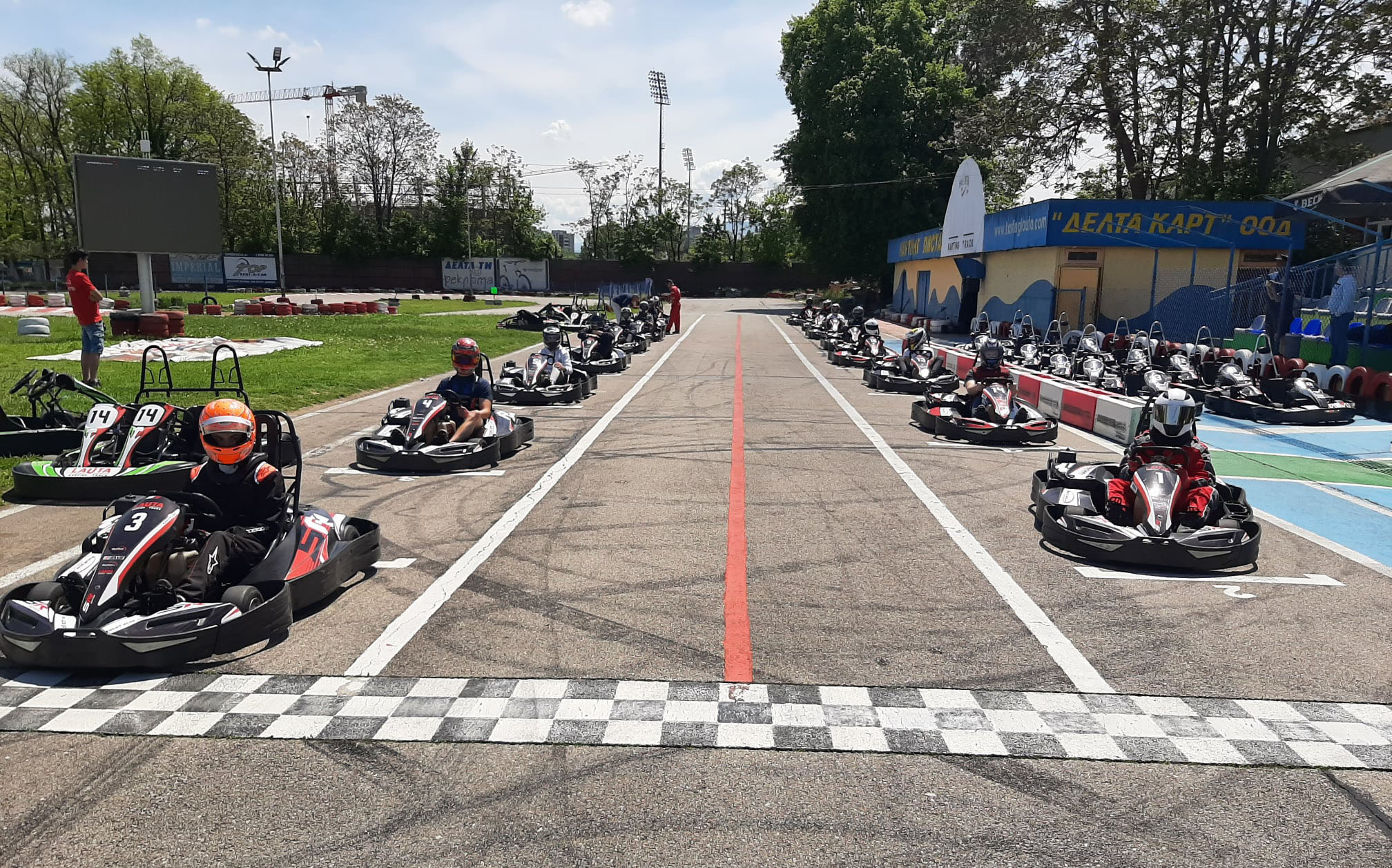 2022_karting 1may races lauta grid