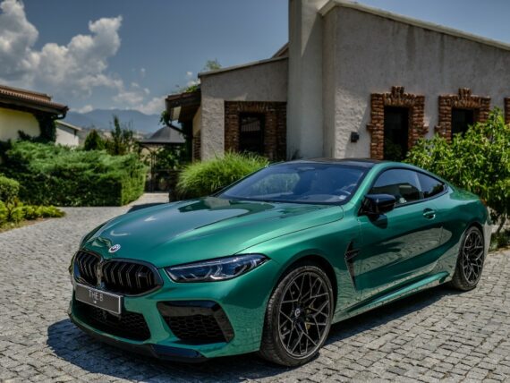 BMW Серия 8