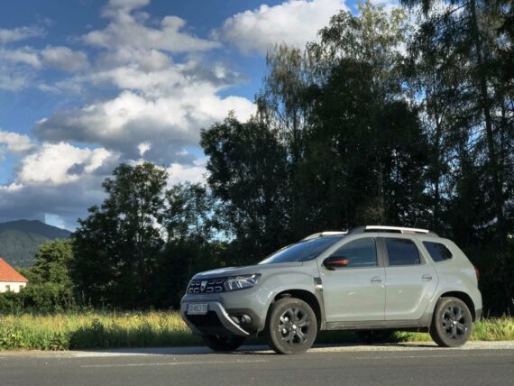 Дачия Дъстър, Dacia Duster