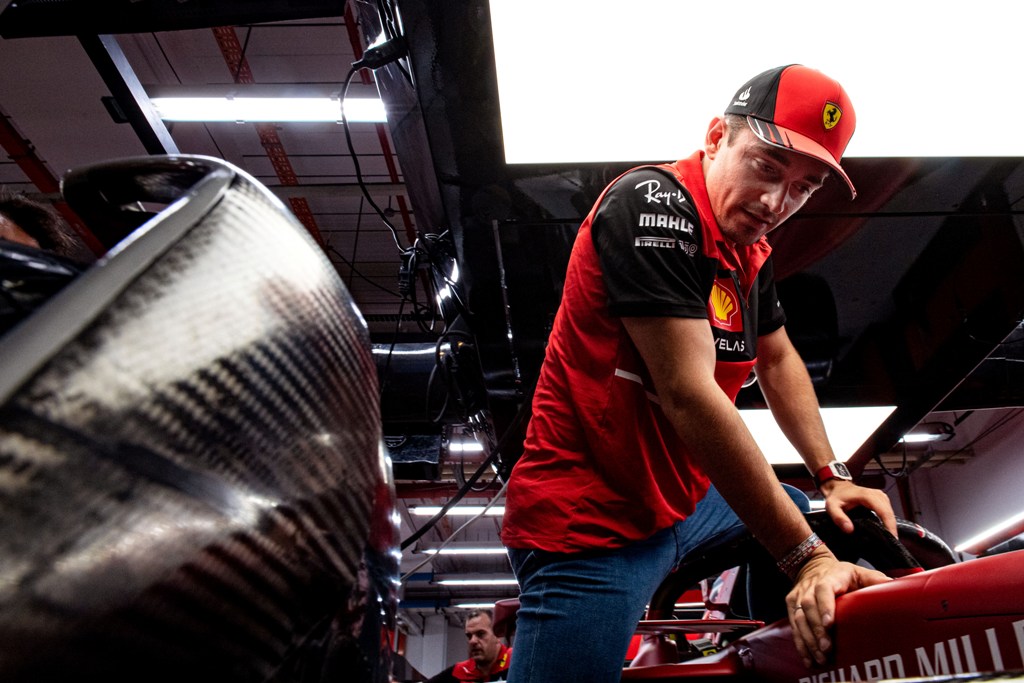 GP SINGAPORE F1/2022 - GIOVEDI’ 29/09/2022 Шарл Льоклер