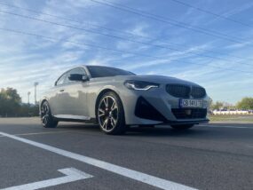 BMW M240i