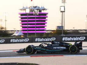 Мерцедес: W14 работеше безупречно от началото до края на днешния ден Мерцедес W14 Люис Хамилтън