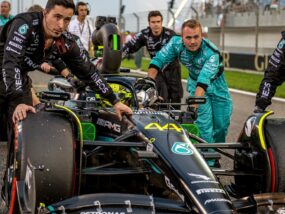 Култард: Оценките за Мерцедес F1 W14 са твърде тежки, Волф: При нас всичко е зле Люис Хамилтън, Мерцедес