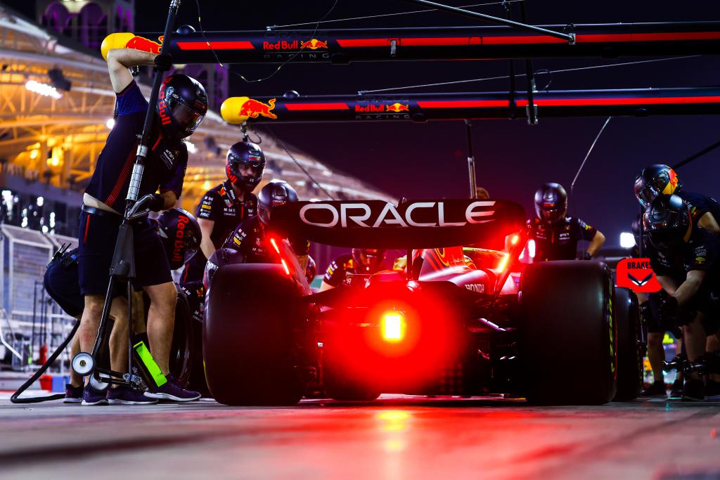 Ред Бул RB19 Ред Бул RB19