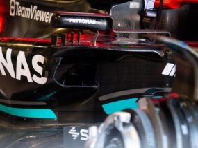 Мерцедес F1 W14