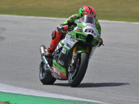 WSBK: Сайкс напуска Пучети Кавазаки и се връща в БМВ Том Сайкс