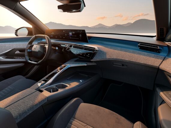 Peugeot i-COCKPIT
