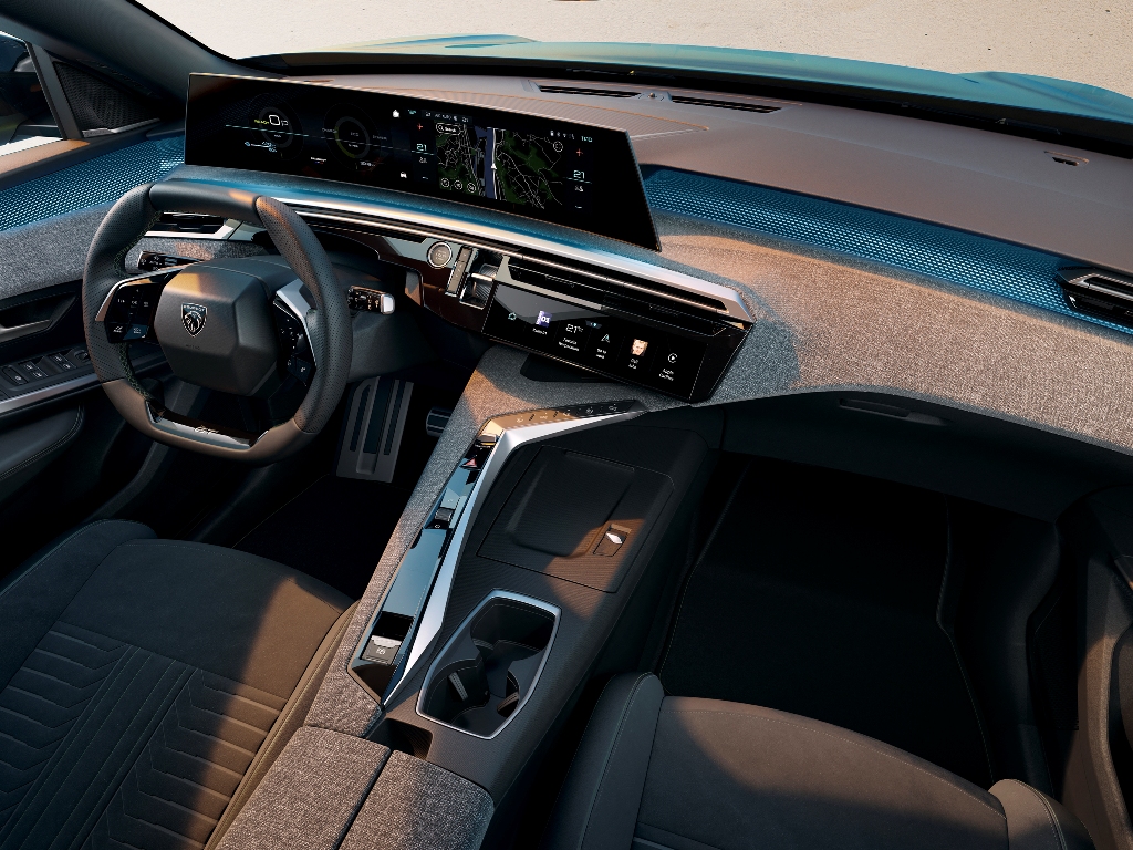 Peugeot i-COCKPIT