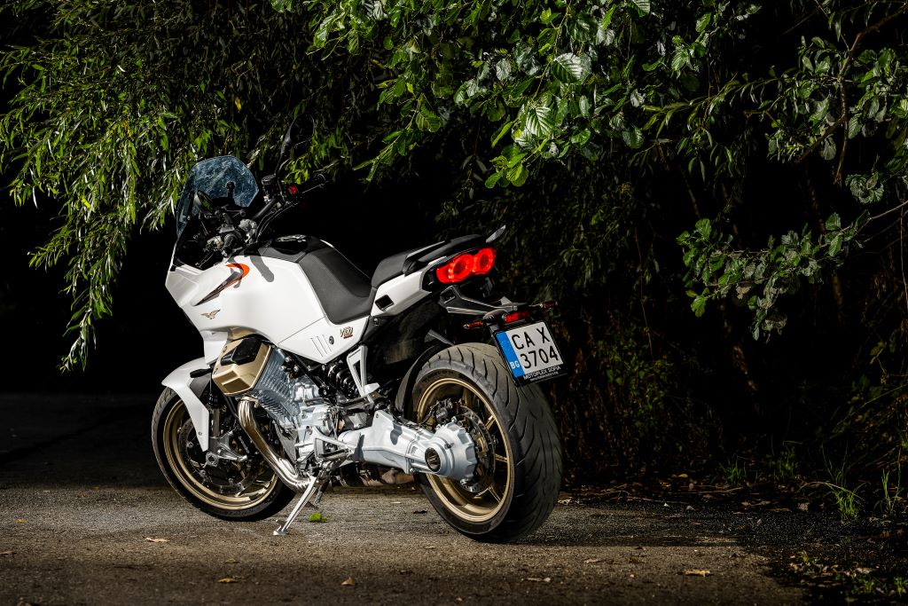 Moto Guzzi V100 Mandello