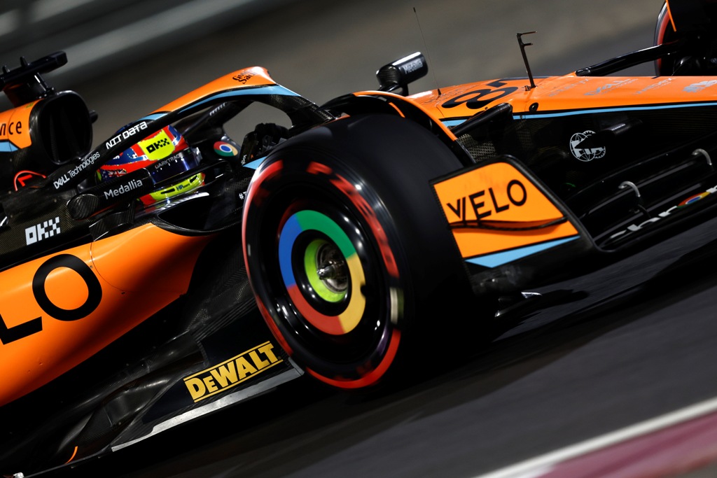Oscar Piastri, McLaren MCL60 Оскар Пиастри