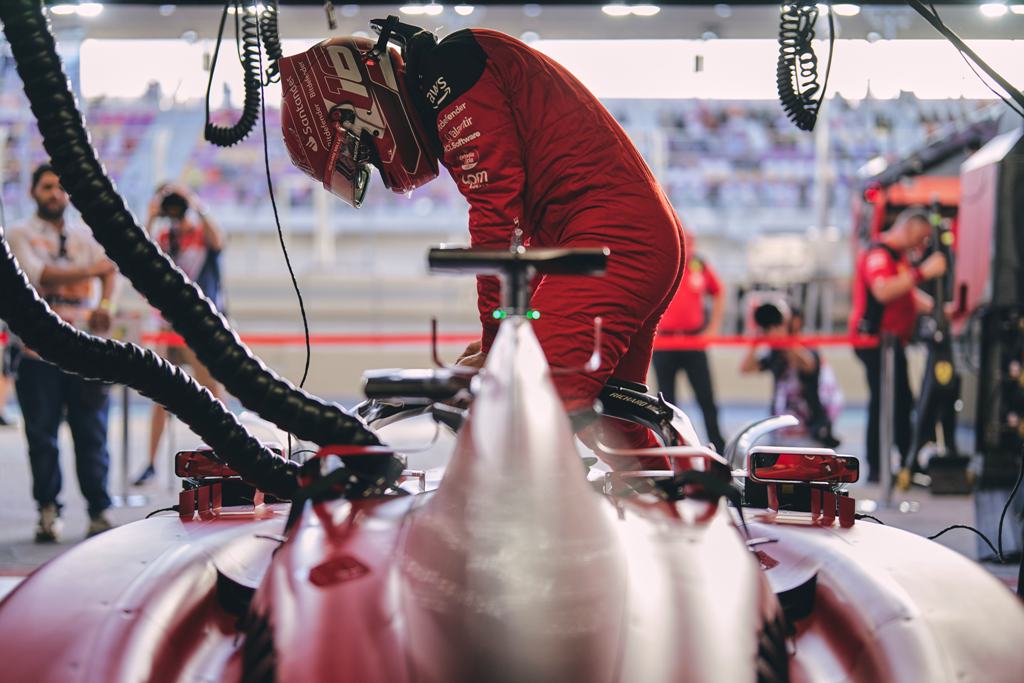 FERRARI F1 GP QATAR 2023 Шарл Льоклер