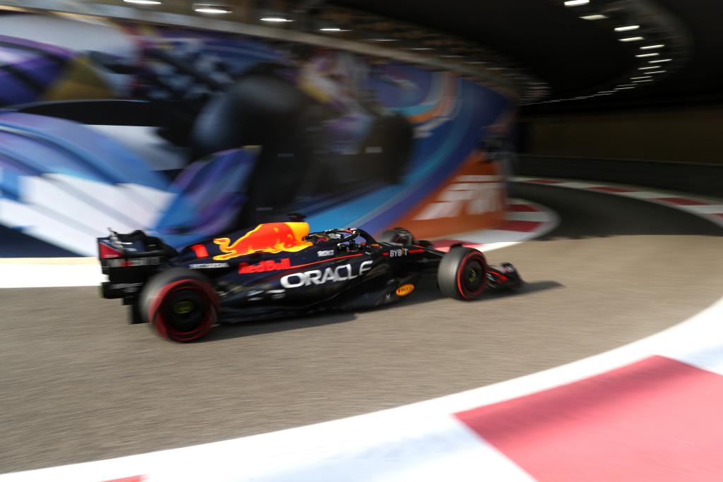 движение в бокса, F1 движение в бокса, F1