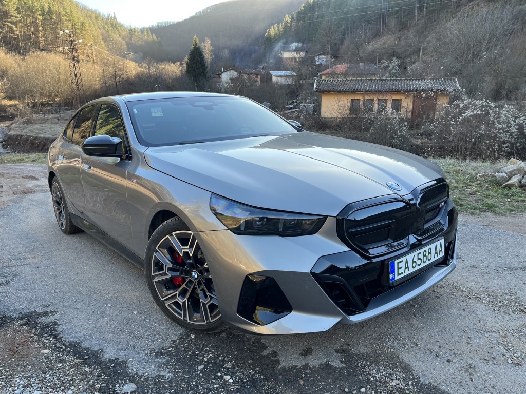 BMW i5