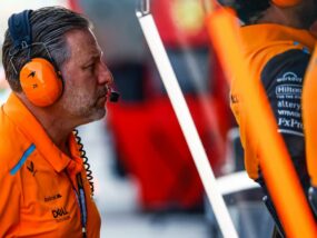 Зак Браун вярва, че всеки отбор от F1 струва над $1 млрд. Зак Браун