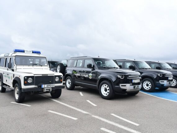 Мото-Пфое доставя 160 броя Defender за Гранична полиция