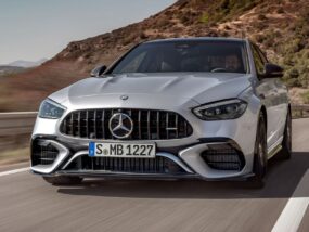 Mercedes-AMG C63 S E Performance