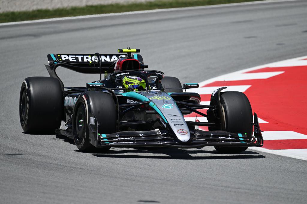Люис Хамилтън Люис Хамилтън, Мерцедес