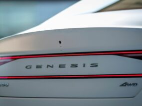 Хюндай потвърди участието си в WEC и IMSA под името Genesis Хюндай и Genesis