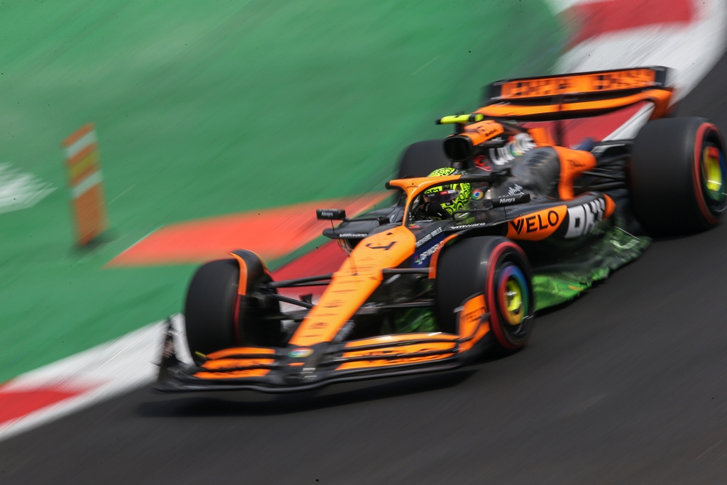 Lando Norris, McLaren MCL38 Ландо Норис