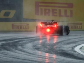 На какво се дължи непостоянното поведение на F1 W15? Хамилтън: Ако намерите причината, ще ви дам милион долара Люис Хамилтън, Мерцедес F1