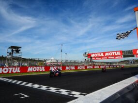 Валенсия няма да приеме финала на сезона в MotoGP, търси се алтернативна писта Валенсия и MotoGP