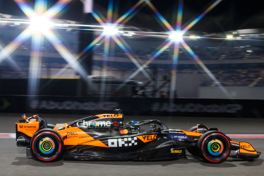 Макларън MCL38 Макларън MCL38