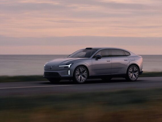 Volvo ES90