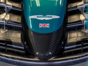 Астън Мартин F1