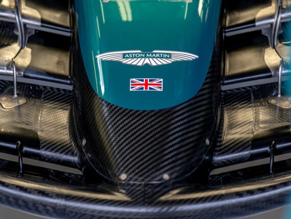Астън Мартин F1