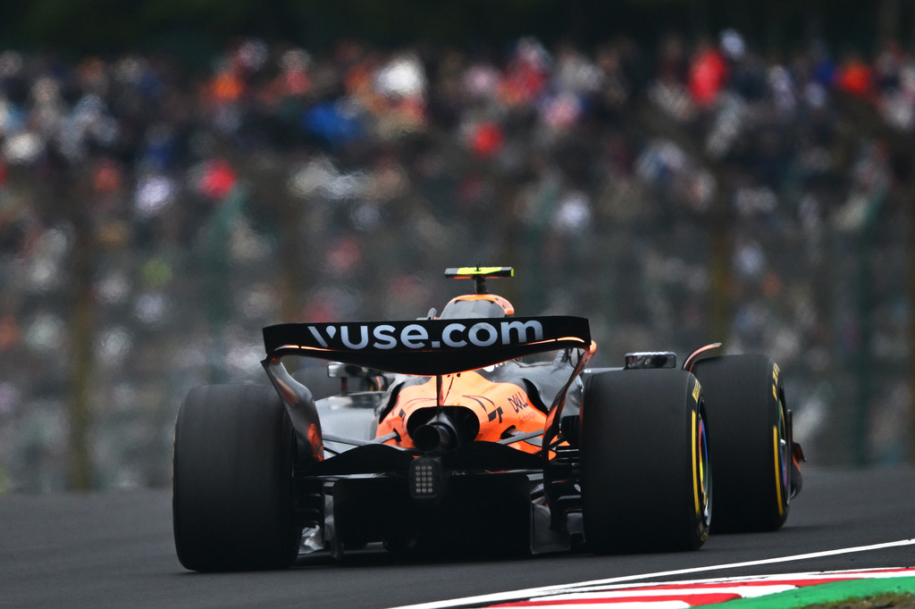 Макларън MCL39 Макларън MCL39