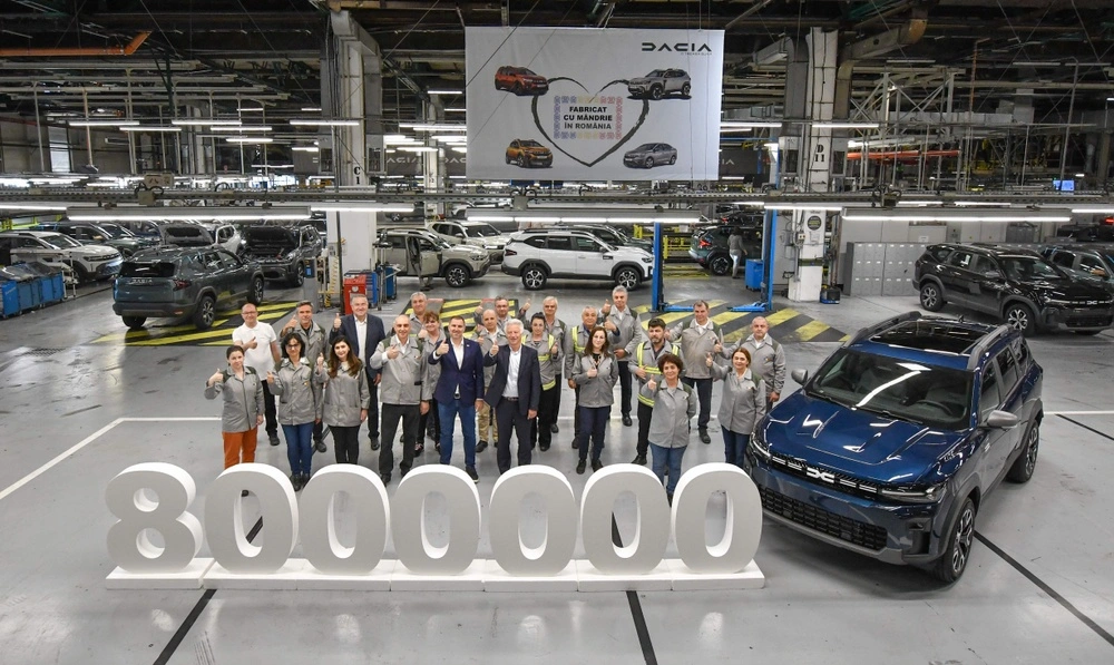 Dacia 8.000.000 Dacia в Миовени, Румъния