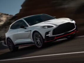 Aston Martin DBX S: На върха с повече мощ Aston Martin DBX S
