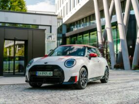 MINI JCW