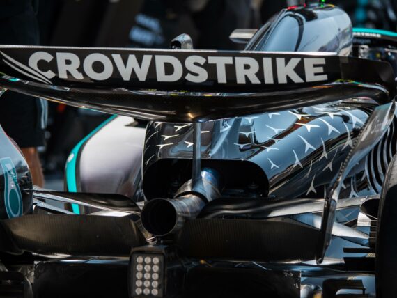 Мерцедес F1 W16