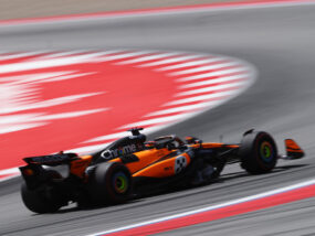 Макларън MCL39