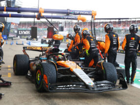 Макларън MCL39