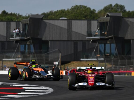 Люис Хамилтън, Ландо Норис, Макларън F1, Ферари F1