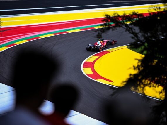 Люис Хамилтън, Ферари F1