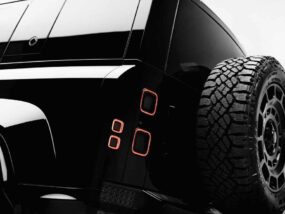 Defender OCTA Black: Супергерой в черно Defender OCTA Black
