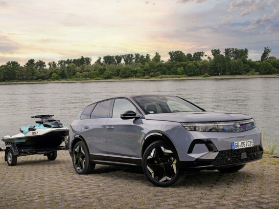 Opel Grandland Electric AWD Ultimate